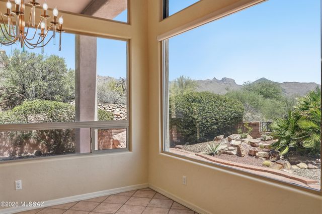 4906 N Bonita Ridge Avenue, Tucson, AZ 85750