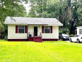 955 Cloverdale Drive, Mobile, AL 36606