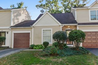 1925 Ozark Parkway, Algonquin, IL 60102