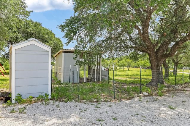 2271 County Road 112, Burnet, TX 78611