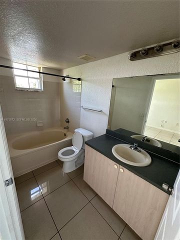 2303 Belmont Ln 2303, North Lauderdale, FL 33068