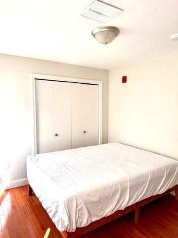 255 Waterman Street 4, Providence, RI 02906