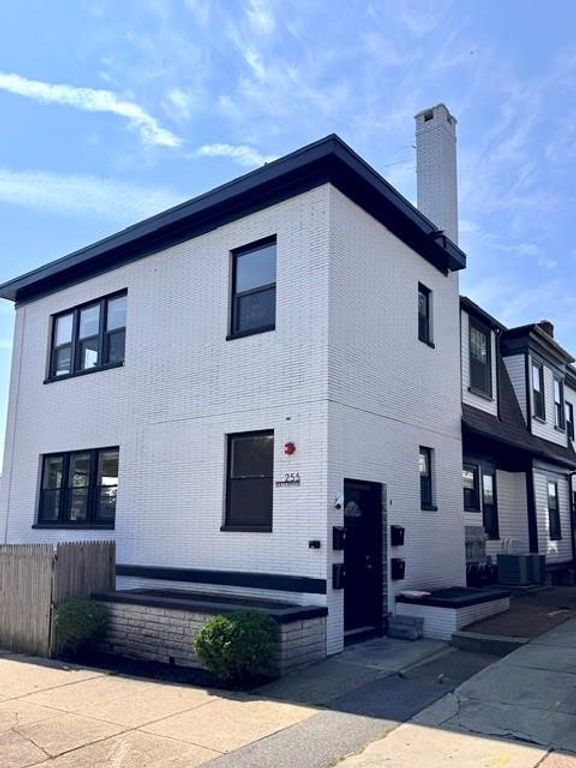 255 Waterman Street 4, Providence, RI 02906