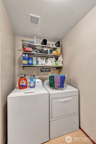 24229 26th Place S, Des Moines, WA 98198