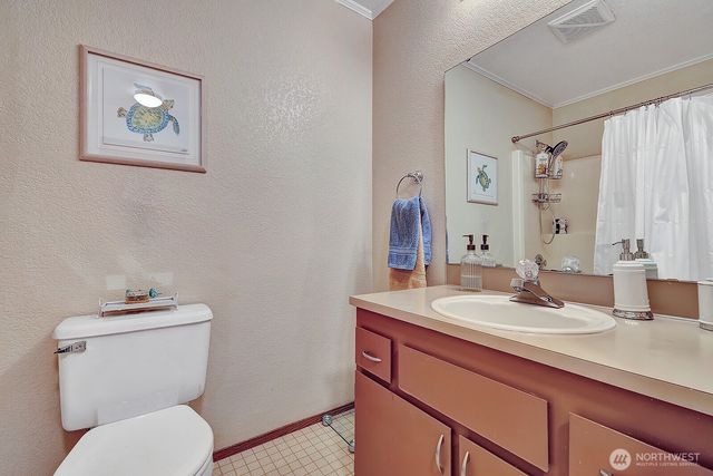 24229 26th Place S, Des Moines, WA 98198
