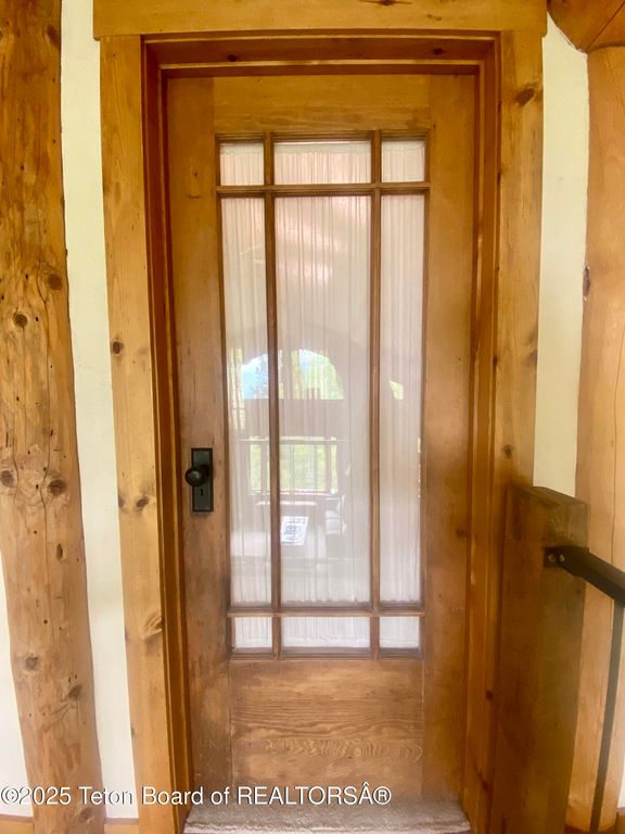 1035 E DEER CREEK Drive, Jackson, WY 83001 photo 27