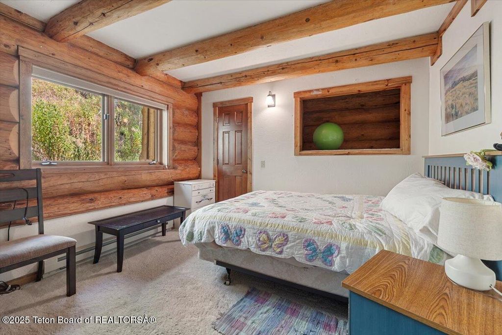 1035 E DEER CREEK Drive, Jackson, WY 83001 photo 31