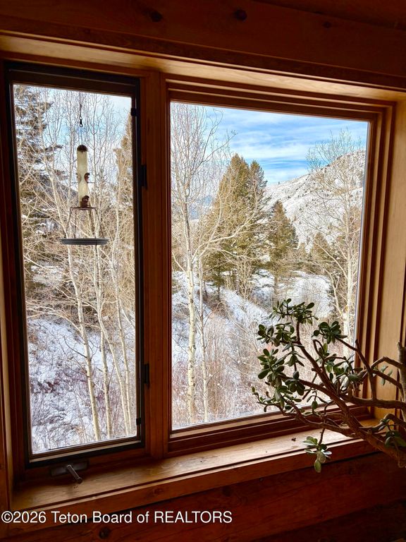 1035 E DEER CREEK Drive, Jackson, WY 83001 photo 47