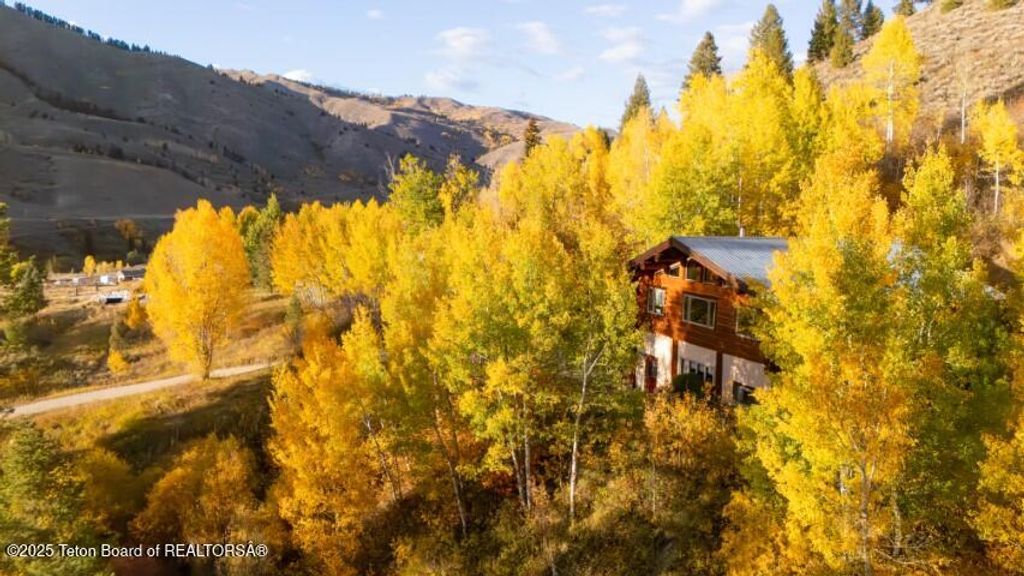 1035 E DEER CREEK Drive, Jackson, WY 83001 photo 50