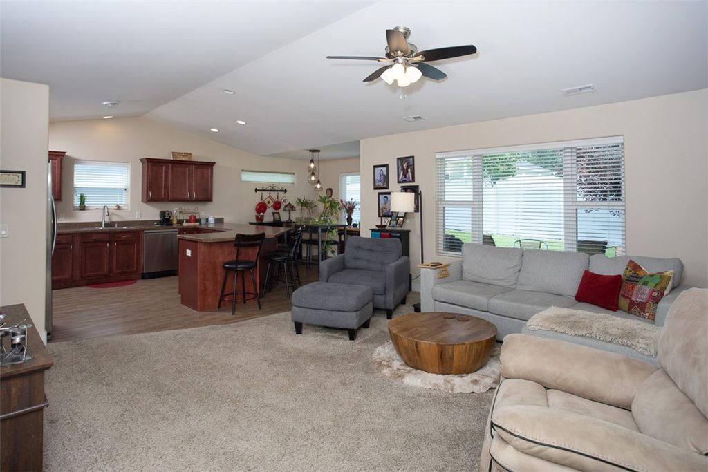 1262 Twin Lakes Drive, Billings, MT 59105 photo 3