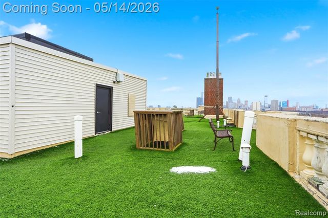 2900 E Jefferson 602, Detroit, MI 48207