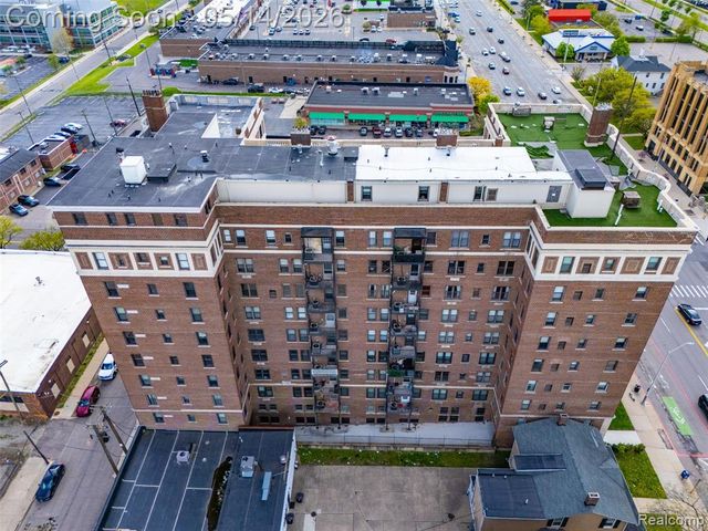 2900 E Jefferson 602, Detroit, MI 48207