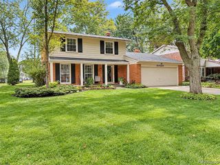 30025 Spring River Drive, Southfield, MI 48076