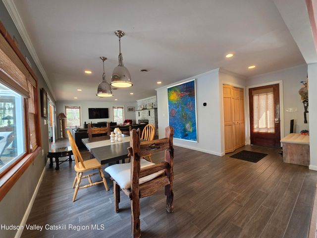 8 W Delaware Pl Extension, Smallwood, NY 12778