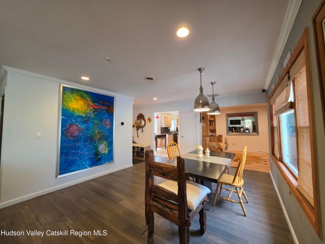 8 W Delaware Pl Extension, Smallwood, NY 12778