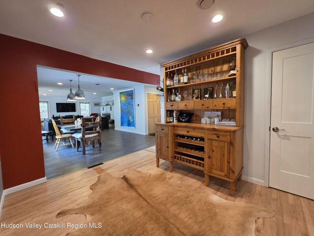 8 W Delaware Pl Extension, Smallwood, NY 12778