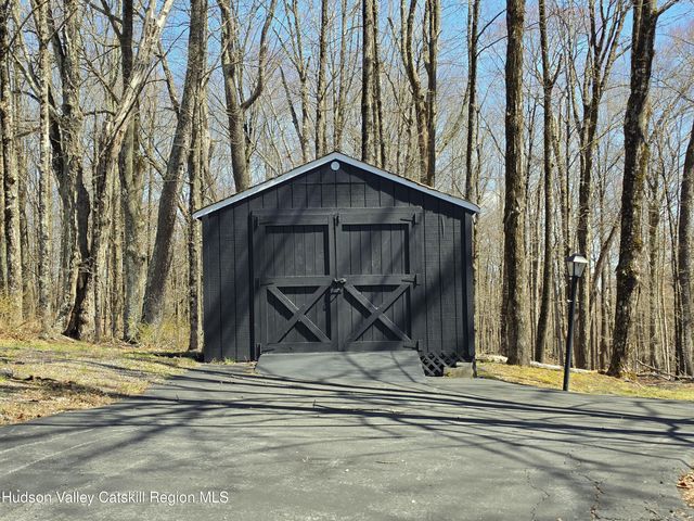 8 W Delaware Pl Extension, Smallwood, NY 12778