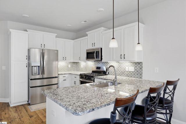 125 Shipyard Circle, Anderson, SC 29621