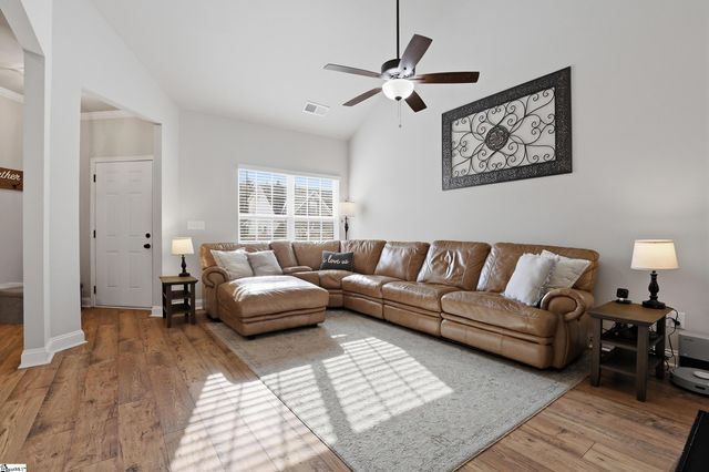 125 Shipyard Circle, Anderson, SC 29621