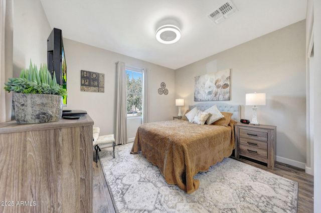 297 E VETERANS Way, Queen Creek, AZ 85140