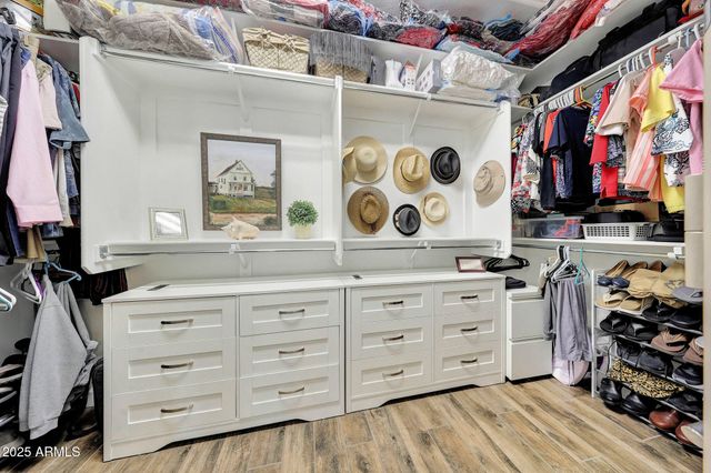 297 E VETERANS Way, Queen Creek, AZ 85140