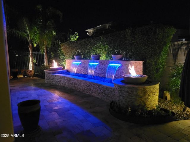 297 E VETERANS Way, Queen Creek, AZ 85140