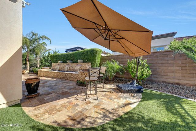 297 E VETERANS Way, Queen Creek, AZ 85140