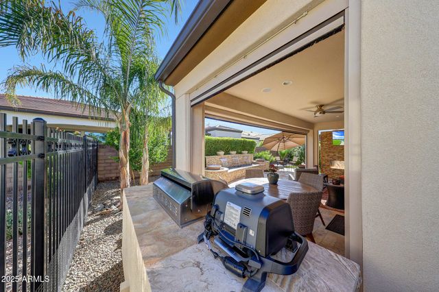 297 E VETERANS Way, Queen Creek, AZ 85140