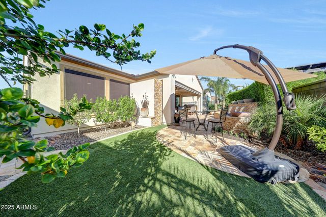 297 E VETERANS Way, Queen Creek, AZ 85140