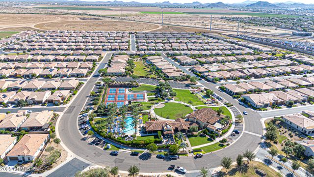 297 E VETERANS Way, Queen Creek, AZ 85140