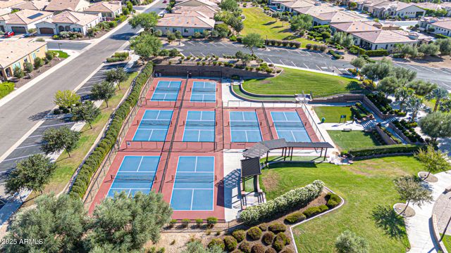 297 E VETERANS Way, Queen Creek, AZ 85140