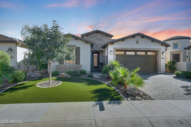 297 E VETERANS Way, Queen Creek, AZ 85140