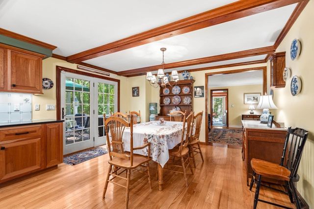 175 Herrick Rd, Boxford, MA 01921