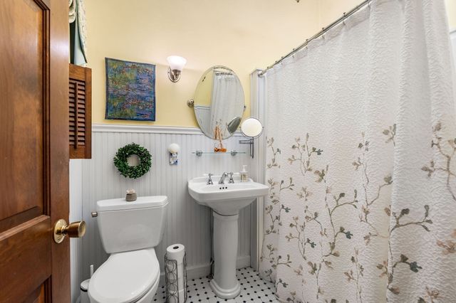 175 Herrick Rd, Boxford, MA 01921