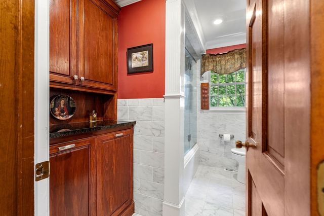 175 Herrick Rd, Boxford, MA 01921