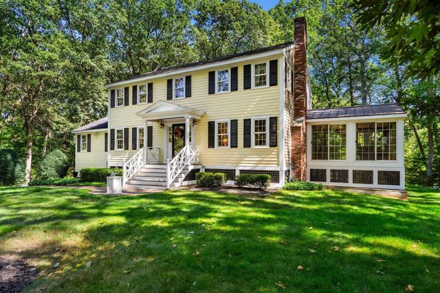 175 Herrick Rd, Boxford, MA 01921