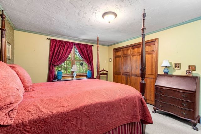 175 Herrick Rd, Boxford, MA 01921