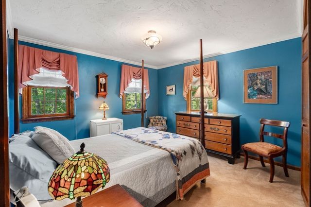175 Herrick Rd, Boxford, MA 01921