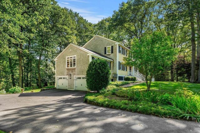 175 Herrick Rd, Boxford, MA 01921