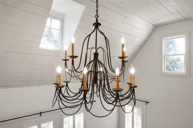 6036 Feagan Street, Houston, TX 77007