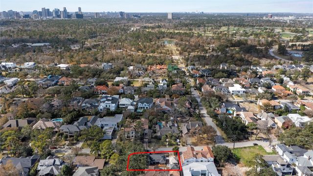 6036 Feagan Street, Houston, TX 77007