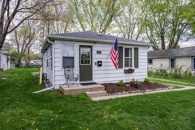 955 W State Street, Mauston, WI 53948