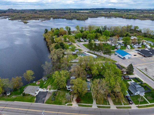 955 W State Street, Mauston, WI 53948