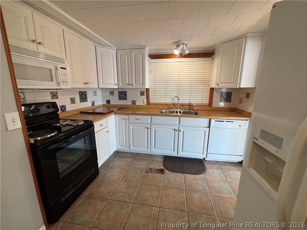 3334 Vassar Circle, Fayetteville, NC 28306 — photo 16