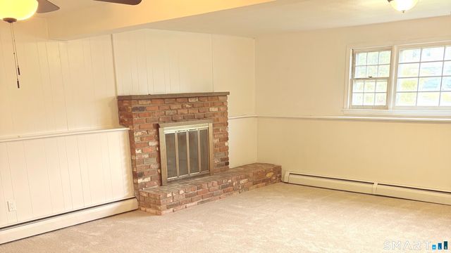 279 Wedgewood Drive, Naugatuck, CT 06770