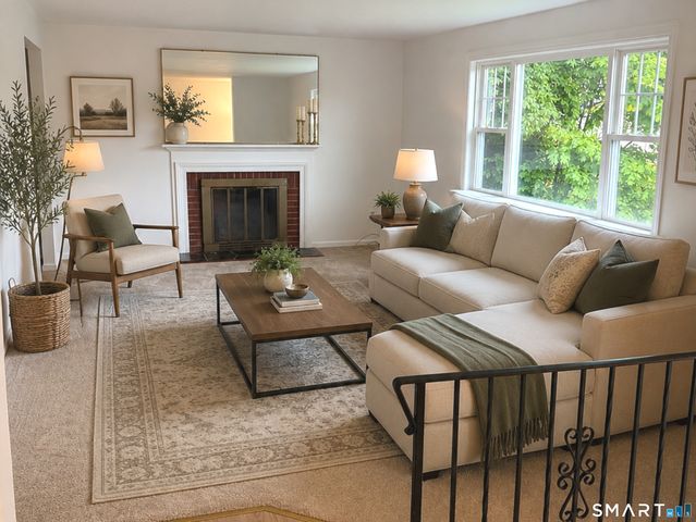 279 Wedgewood Drive, Naugatuck, CT 06770