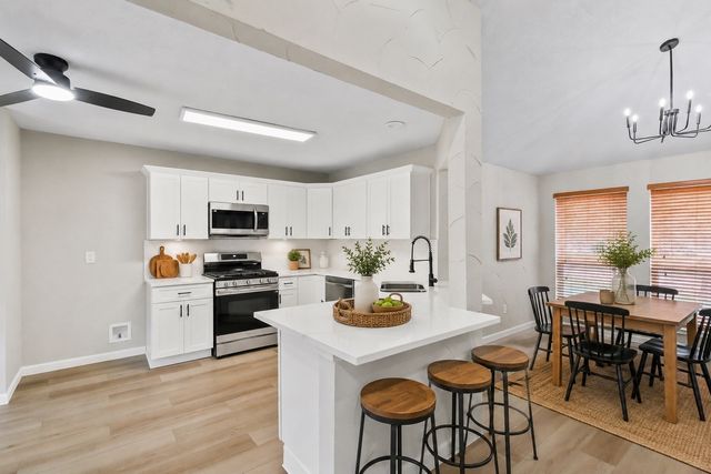 2103 Stein Way, Carrollton, TX 75007