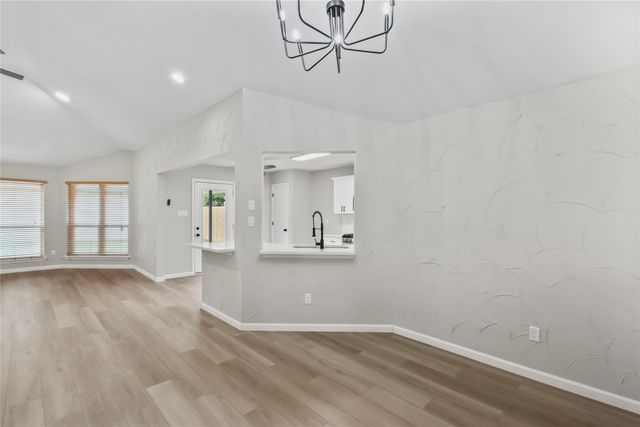 2103 Stein Way, Carrollton, TX 75007