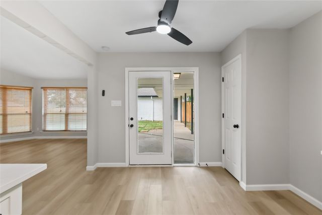 2103 Stein Way, Carrollton, TX 75007