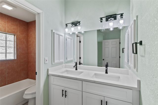 2103 Stein Way, Carrollton, TX 75007